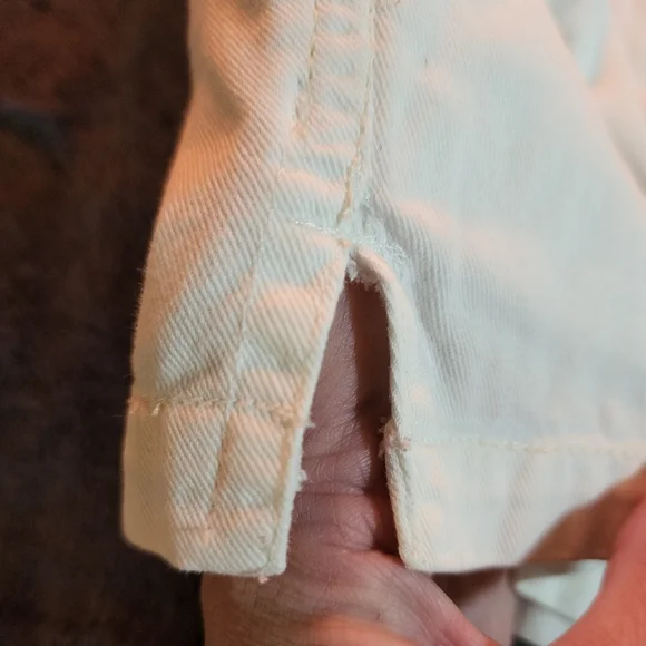 THE LIMITED Drew Fit White Shorts Size 6 EUC - Picture 9 of 11